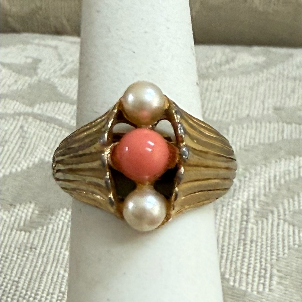 Vintage Pearl and Coral Ring